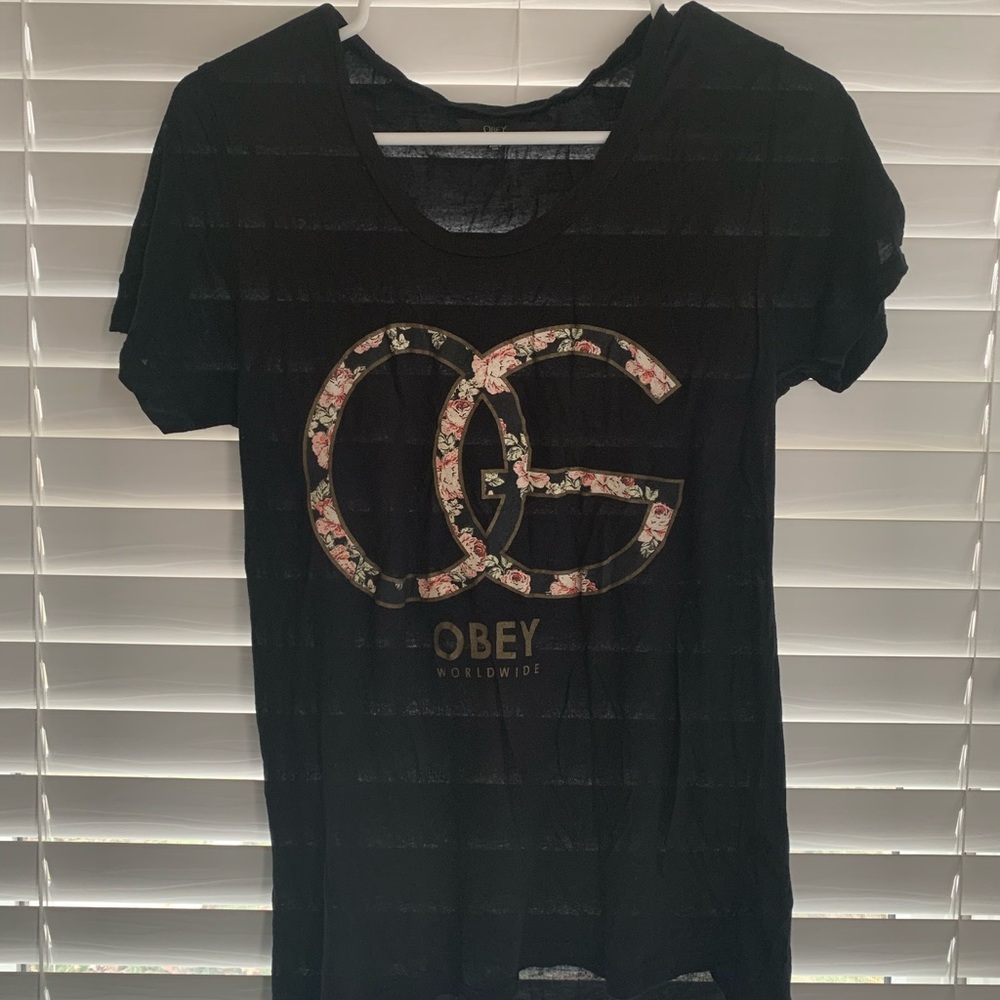 Obey shirt